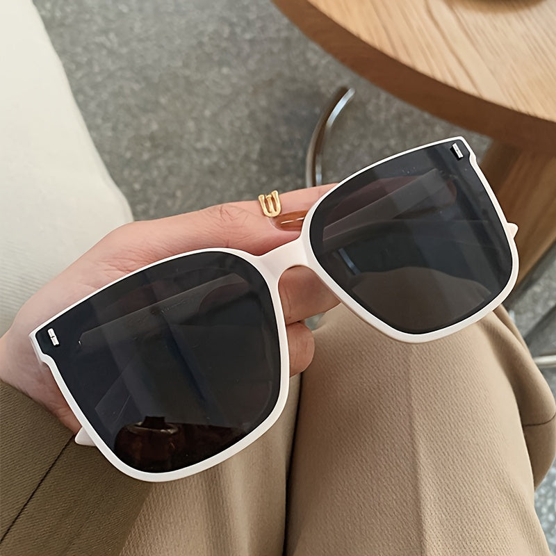 Unisex Square Fashion Glasses with Anti-Glare Mirror Lenses & Anti-Reflective Coating - Lightweight Durable Frame for Driving, Casual Wear - Mixed Colors for Men & Women, Driving Eyewear, Sleek Eyewear, Highquality Lenses