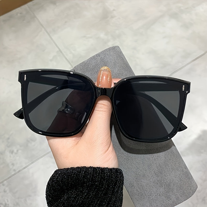 Unisex Square Fashion Glasses with Anti-Glare Mirror Lenses & Anti-Reflective Coating - Lightweight Durable Frame for Driving, Casual Wear - Mixed Colors for Men & Women, Driving Eyewear, Sleek Eyewear, Highquality Lenses