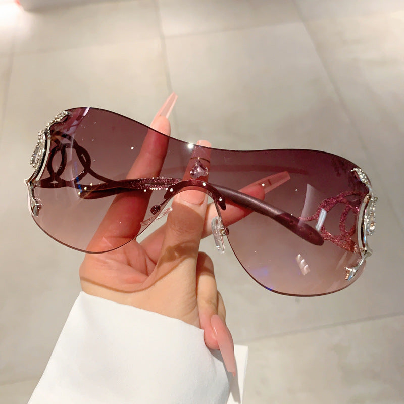Women's Y2K Snake-Design Frameless Fashion Glasses - Protection, Lightweight One-Piece Fashion Eyewear with Case, Trendy Accessories for Outdoor & Daily Use, Unique Temple Design, Metallic Accents